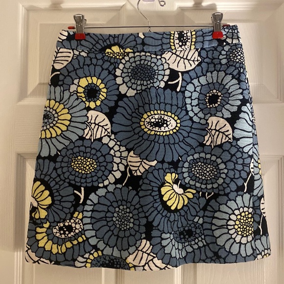 Ann Taylor Factory Skirt - Size 0 - Very Pretty Blues, Yellow and White Floral - Picture 1 of 7